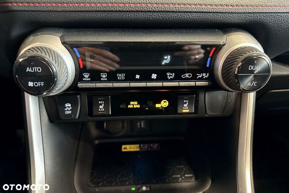 Toyota RAV4 2.5 Plug-In Hybrid Style 4x4 - 21
