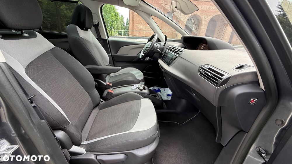 Citroën C4 Grand Picasso BlueHDi 150 EAT6 Exclusive - 25