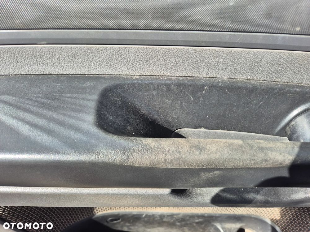 UCHWYT RĄCZKA PODŁOKIETNIK DRZWI LEWA DAF XF 106 EURO 6 - 3