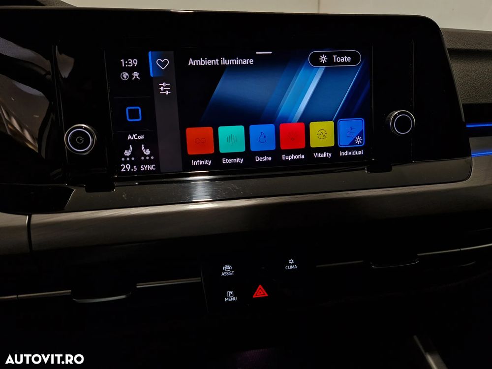 Volkswagen Golf 2.0 TDI DSG Style - 13