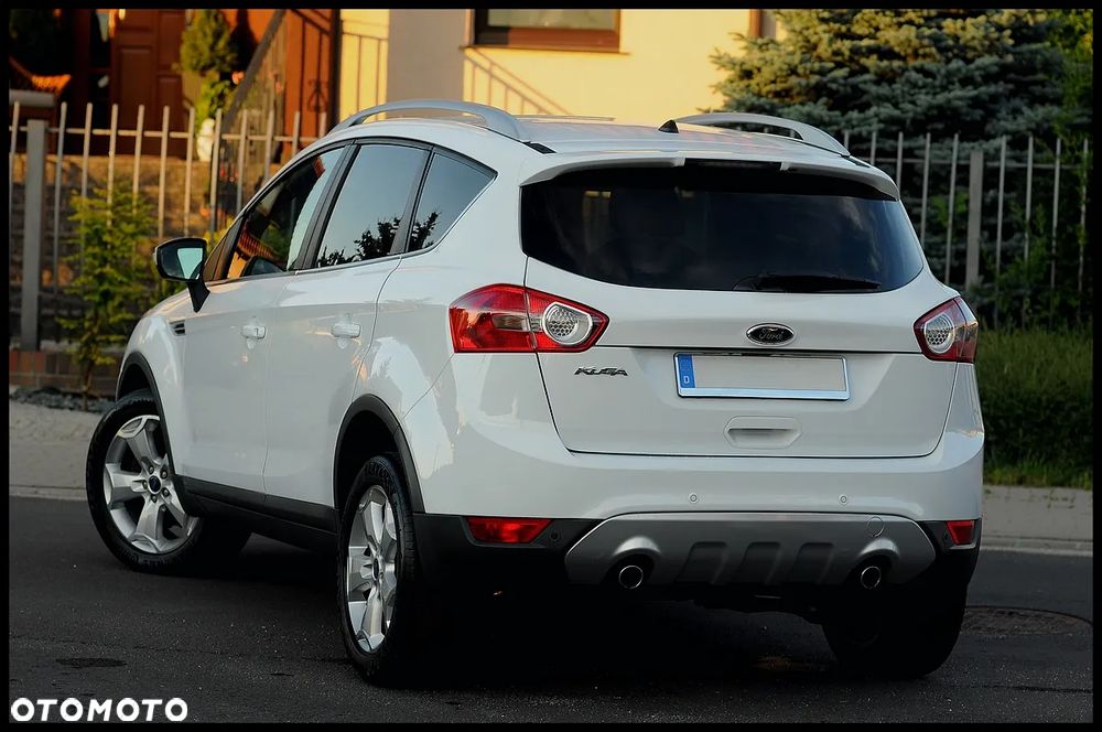 Ford Kuga 2.0 TDCi Titanium - 22