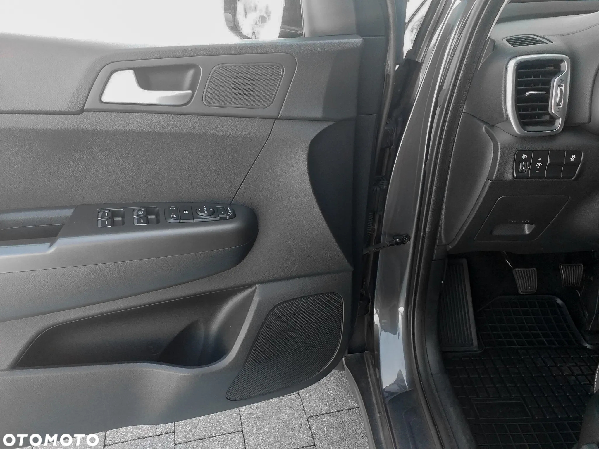 Kia Sportage 1.6 GDI M 2WD - 13