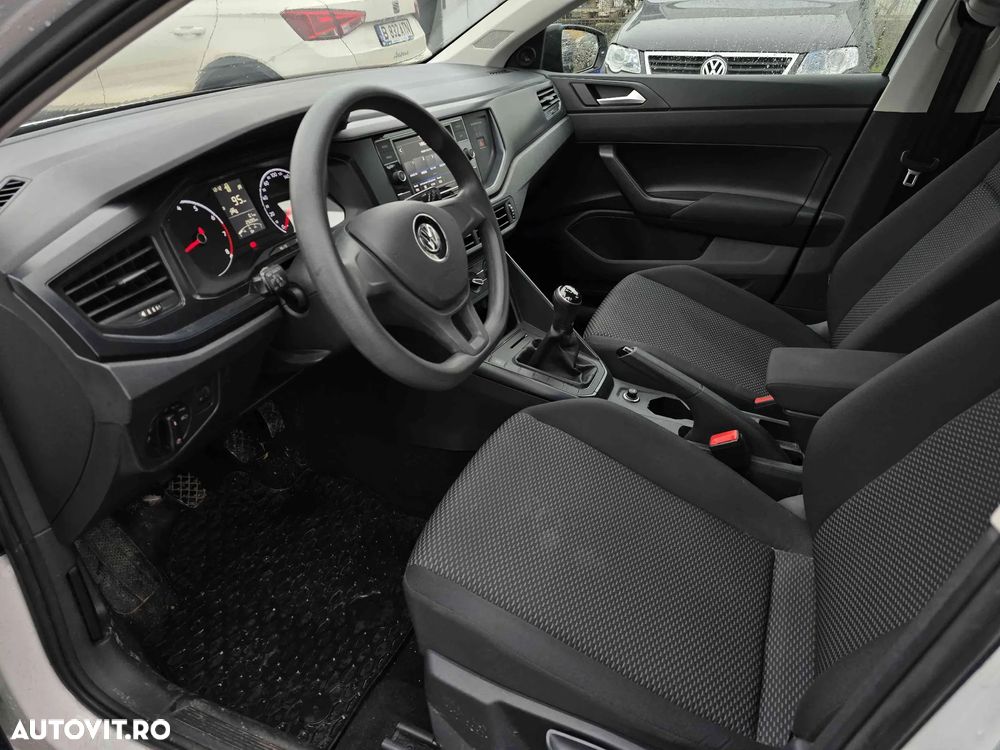 Volkswagen Polo - 12