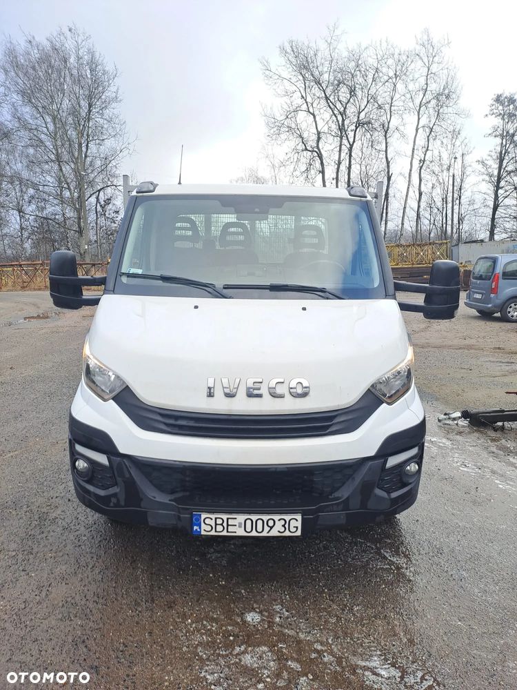 Iveco DAILY - 1