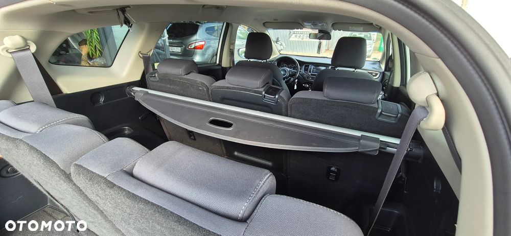 Kia Carens 1.7 CRDi 115 Fifa World Cup Edition - 8