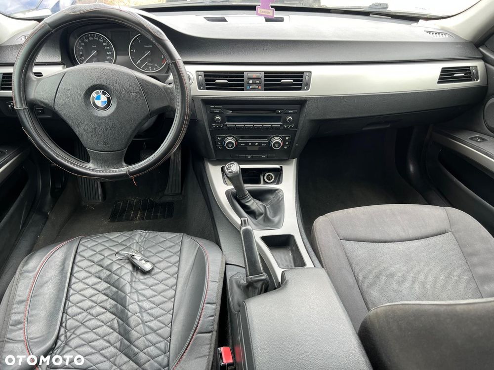 BMW E90 318d części maska zderzak drzwi błotnik lampa deska fotele (475 Black Sapphire) (N47) 2008 przedlift - 9
