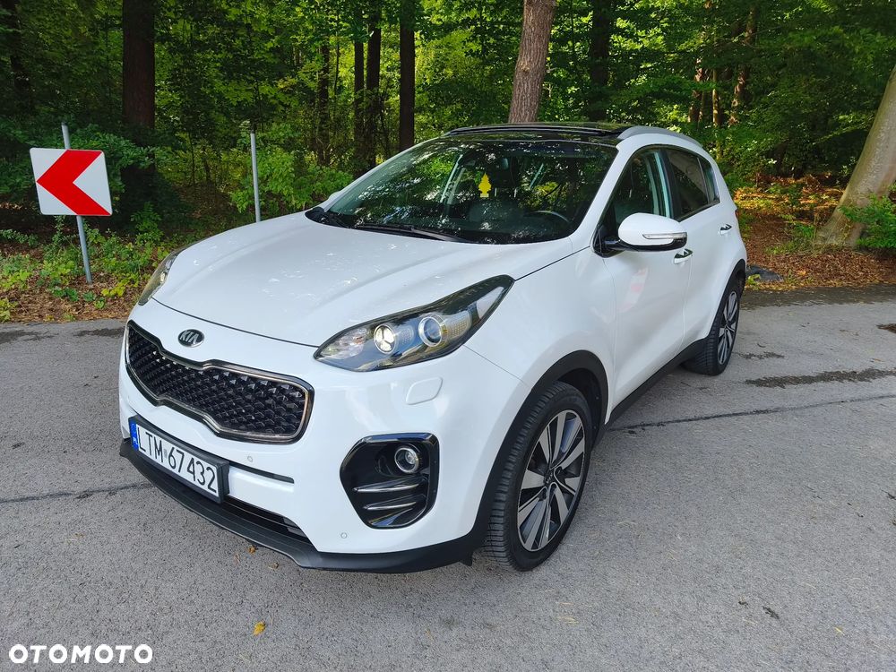 Kia Sportage 1.7 CRDI 2WD Dream-Team Edition - 2