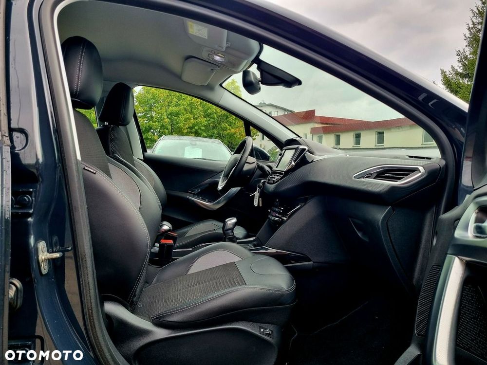 Peugeot 2008 1.2 Pure Tech Active - 11