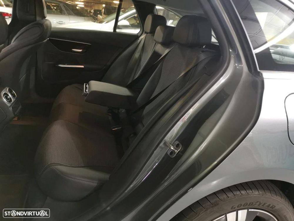 Mercedes-Benz C 300 - 8