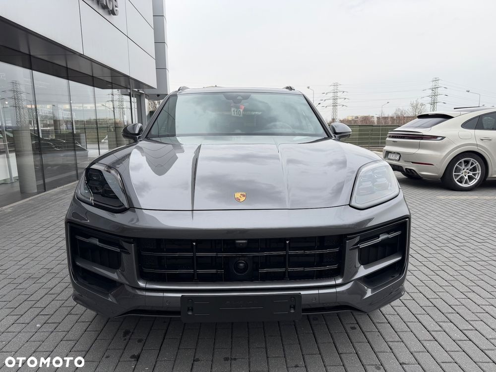 Porsche Cayenne - 8