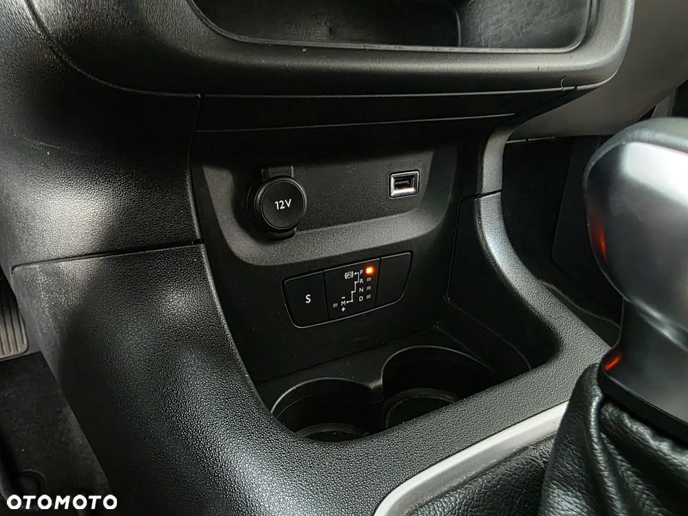 Citroën C3 Pure Tech 110 S&S EAT6 SHINE PACK - 26