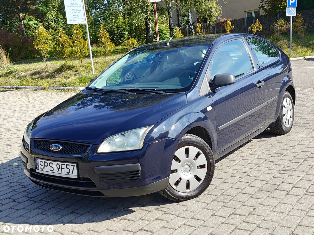 Ford Focus 1.4 Ambiente - 1