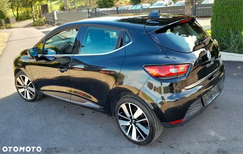 Renault Clio - 19