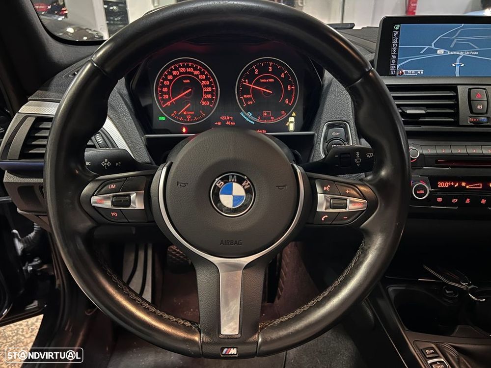 BMW 120 d Pack M - 18