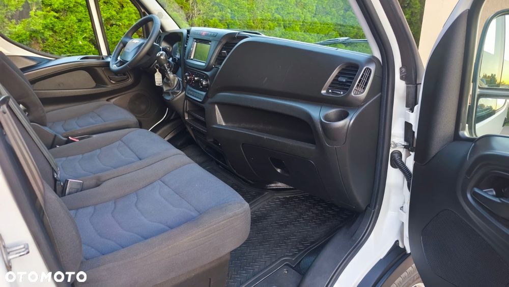 Iveco Daily - 12