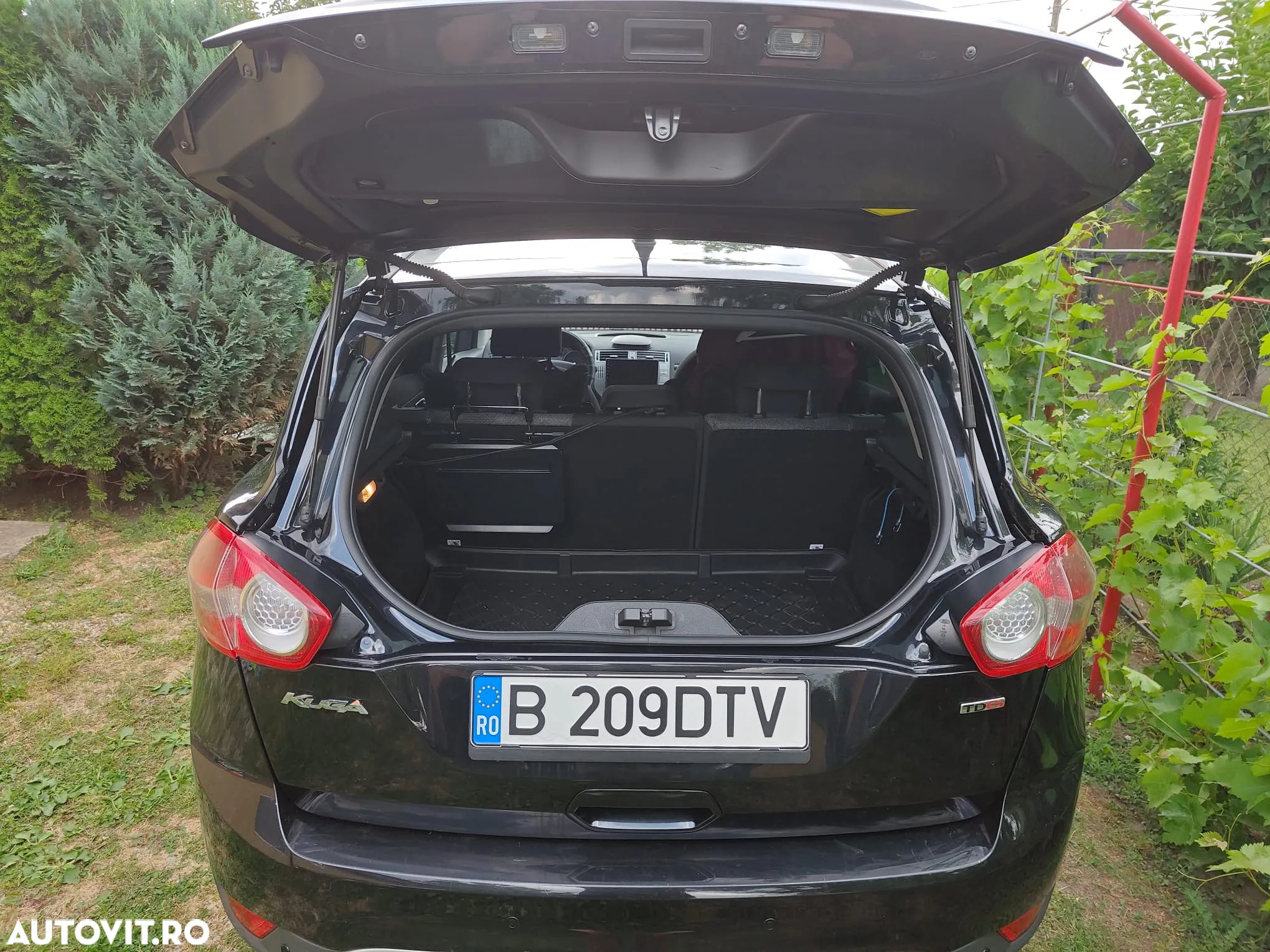 Ford Kuga 2.0 TDCi 4x4 Trend - 6
