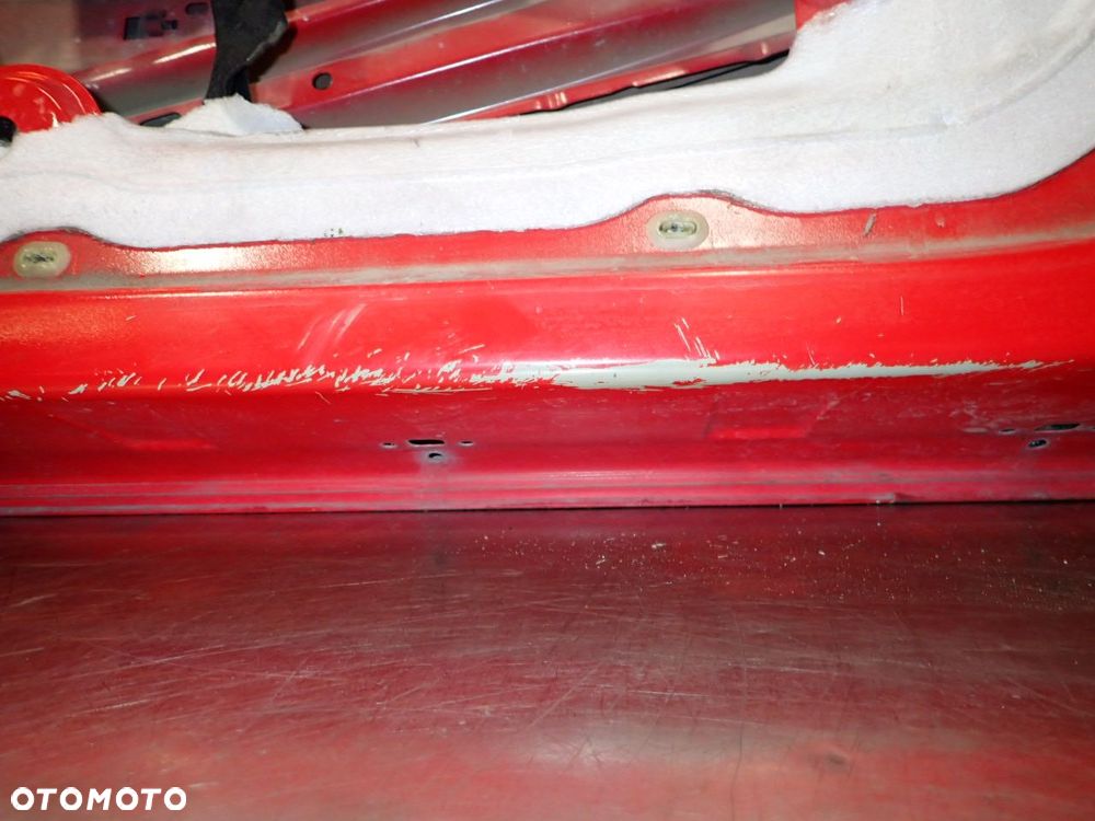 DRZWI LEWY PRZÓD RENAULT CLIO III LIFT - 24