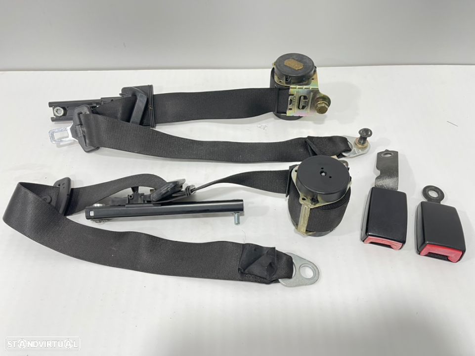 Cintos Frente Mercedes Sprinter 1996 a 2006 - 1