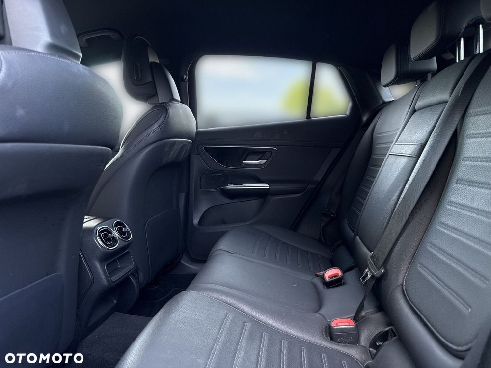 Mercedes-Benz GLC 220 d mHEV 4-Matic AMG Line - 13