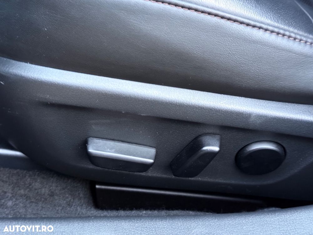 Mazda 3 e-Skyactiv X186 AT MHEV GT+ - 24