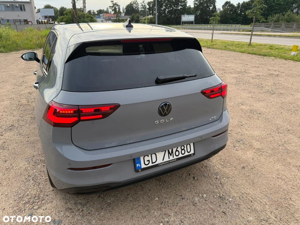 Volkswagen Golf 1.5 eTSI EVO Style DSG - 7