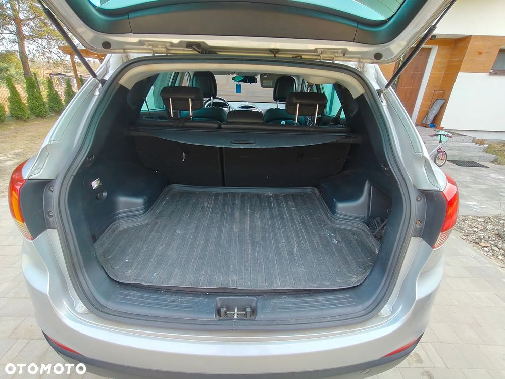 Hyundai ix35 - 12