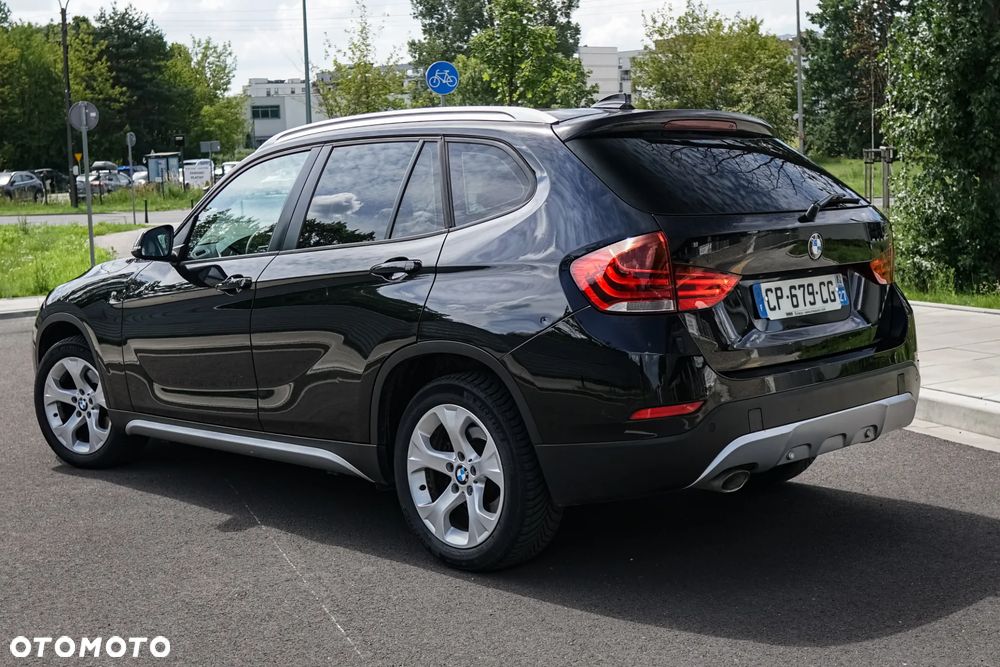 BMW X1 sDrive20d xLine - 17