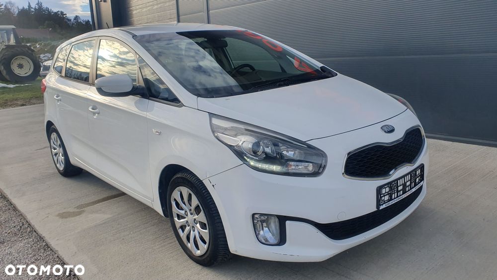 Kia Carens 1.7 CRDi 115 Dream Team Edition - 8