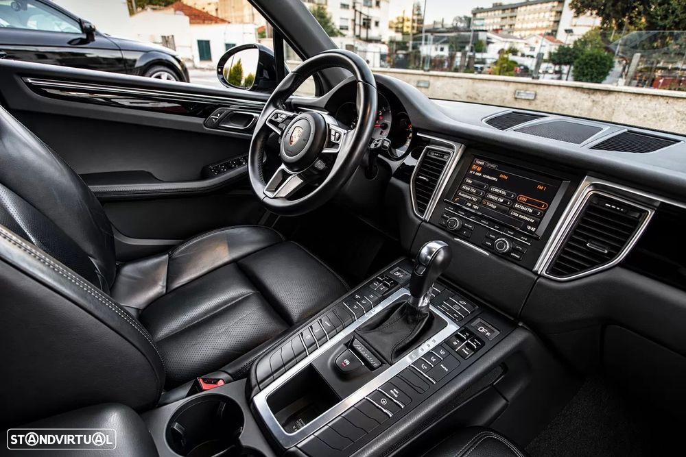 Porsche Macan S - 42