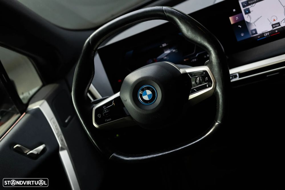 BMW iX xDrive 40 Pack Desportivo - 40