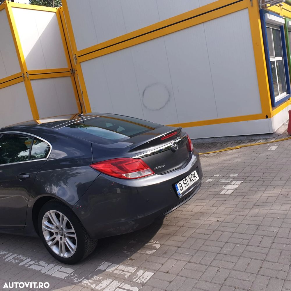 Opel Insignia 1.8 - 7