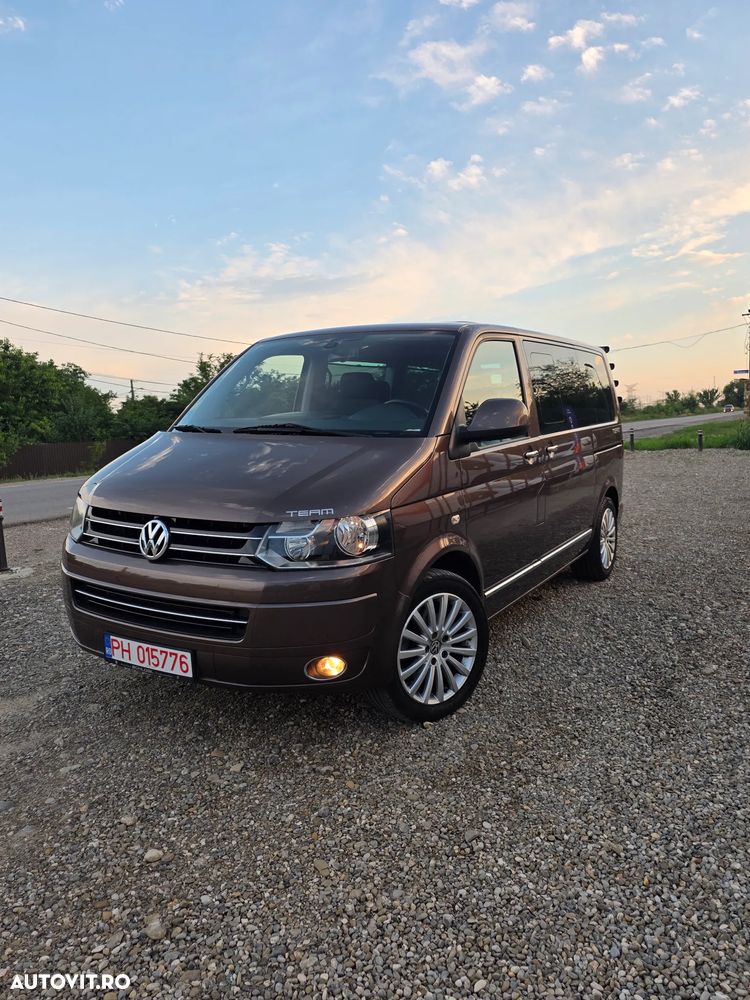 Volkswagen Multivan - 2