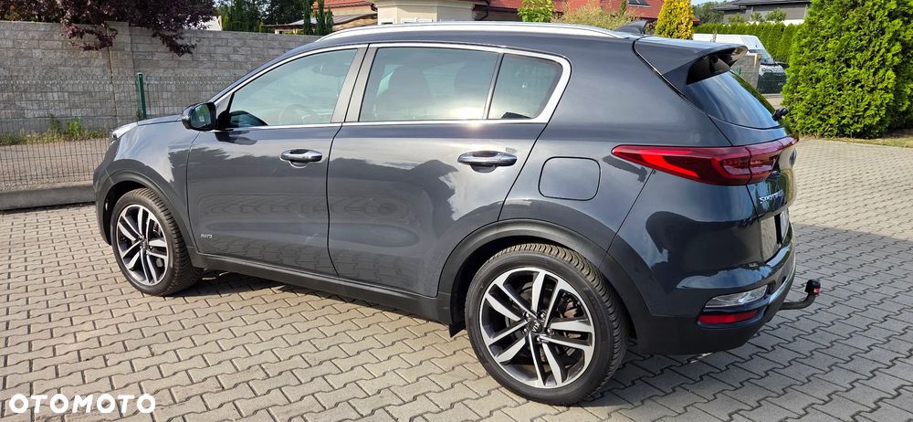 Kia Sportage 1.6 CRDI AWD SPIRIT - 3