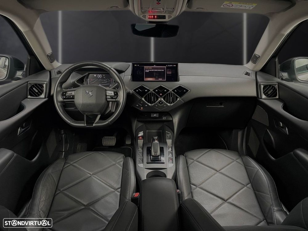 DS DS3 1.2 PureTech Rivoli EAT8 - 9