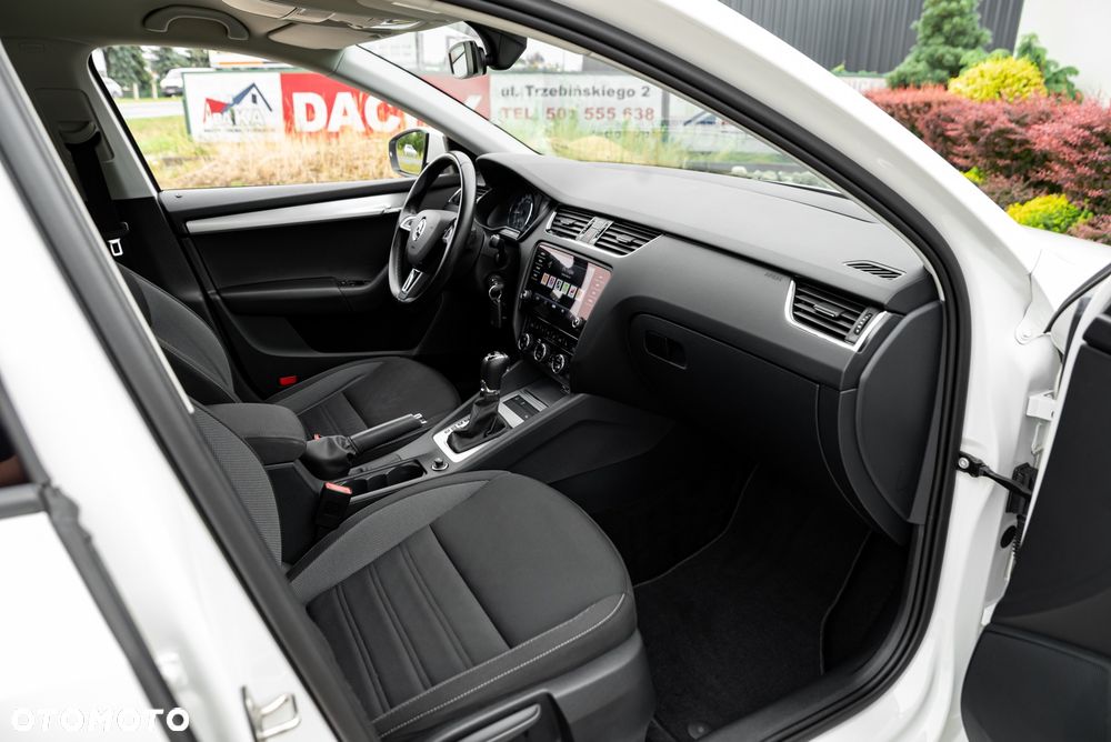 Skoda Octavia 2.0 TDI 4x4 DSG Style - 20