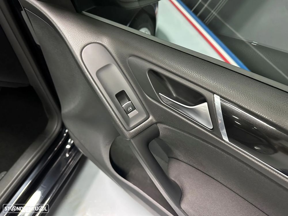 VW Golf 2.0 GTI - 20