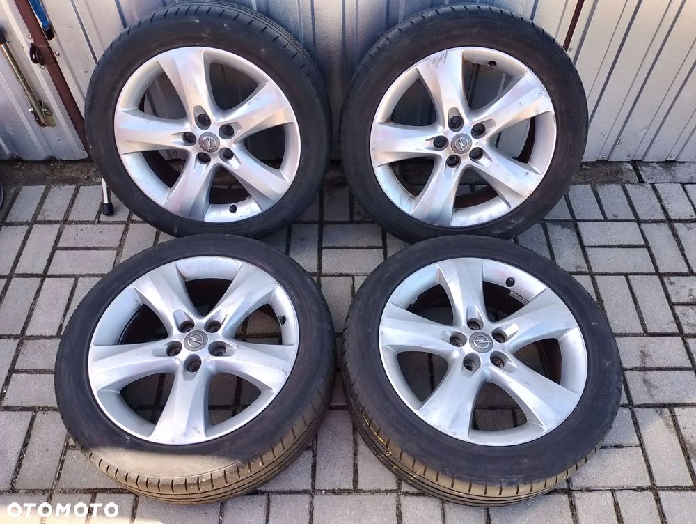 Koła Aluminiowe Alufelgi 17" Opel Astra J K 5x105 215/50/17 Opony letnie Vredestein 5mm Komplet - 1