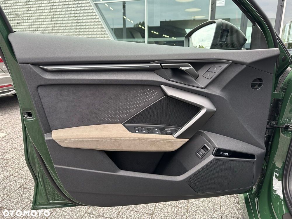 Audi RS3 Sportback - 18