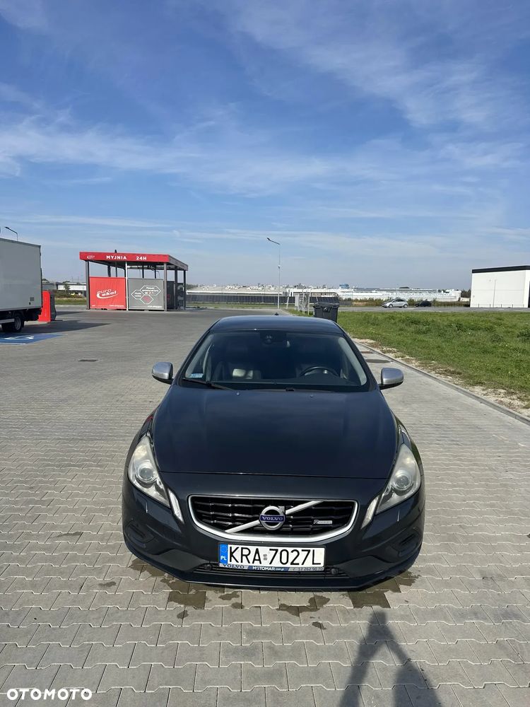 Volvo S60 2013 photo 3