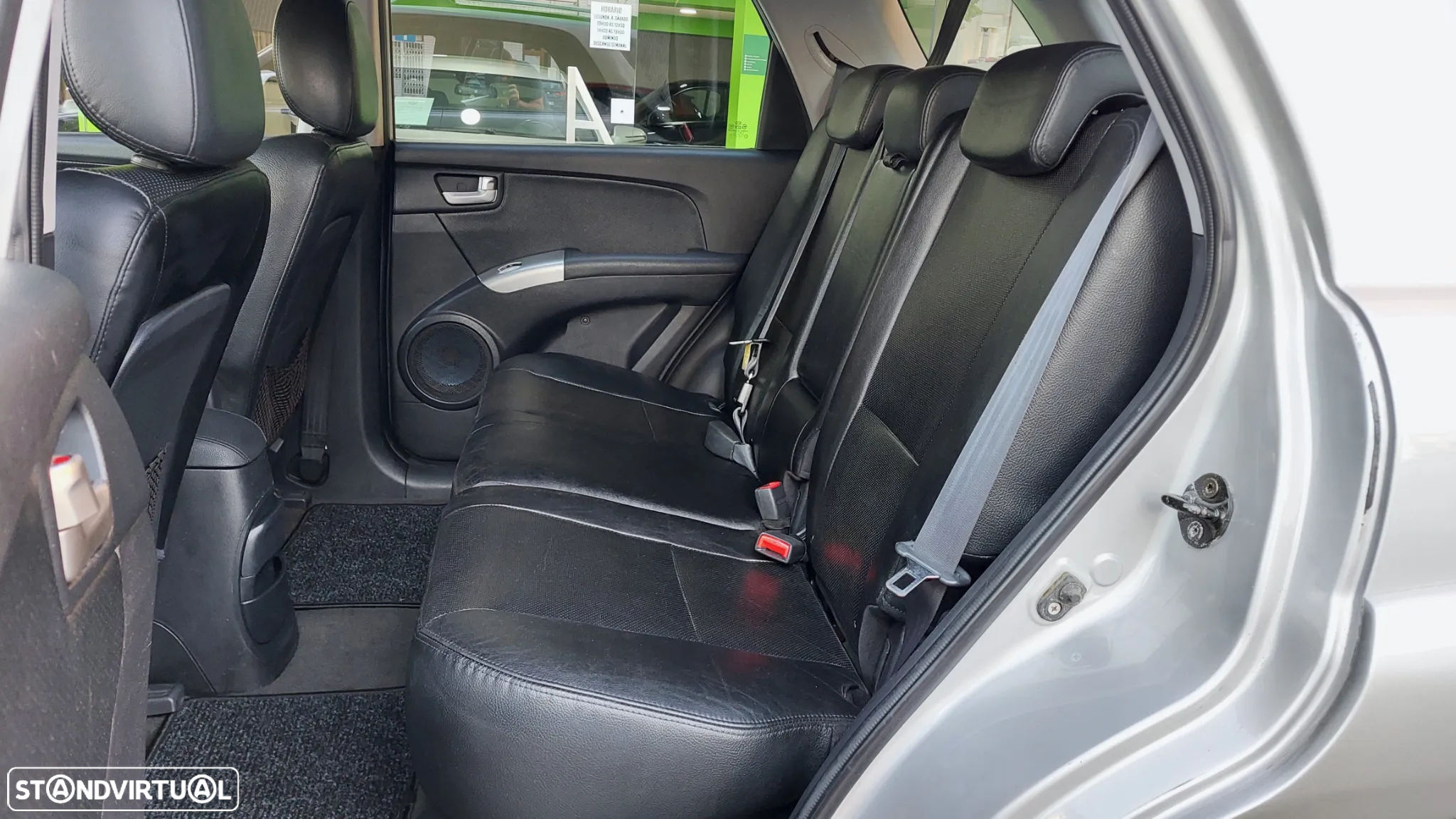 Kia Sportage 2.0 CRDI EX 4WD - 13