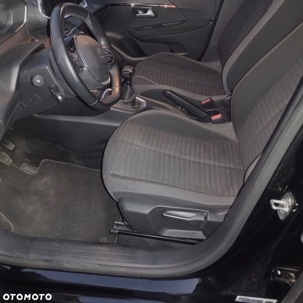 Peugeot 208 1.5 BlueHDi Allure S&S - 10