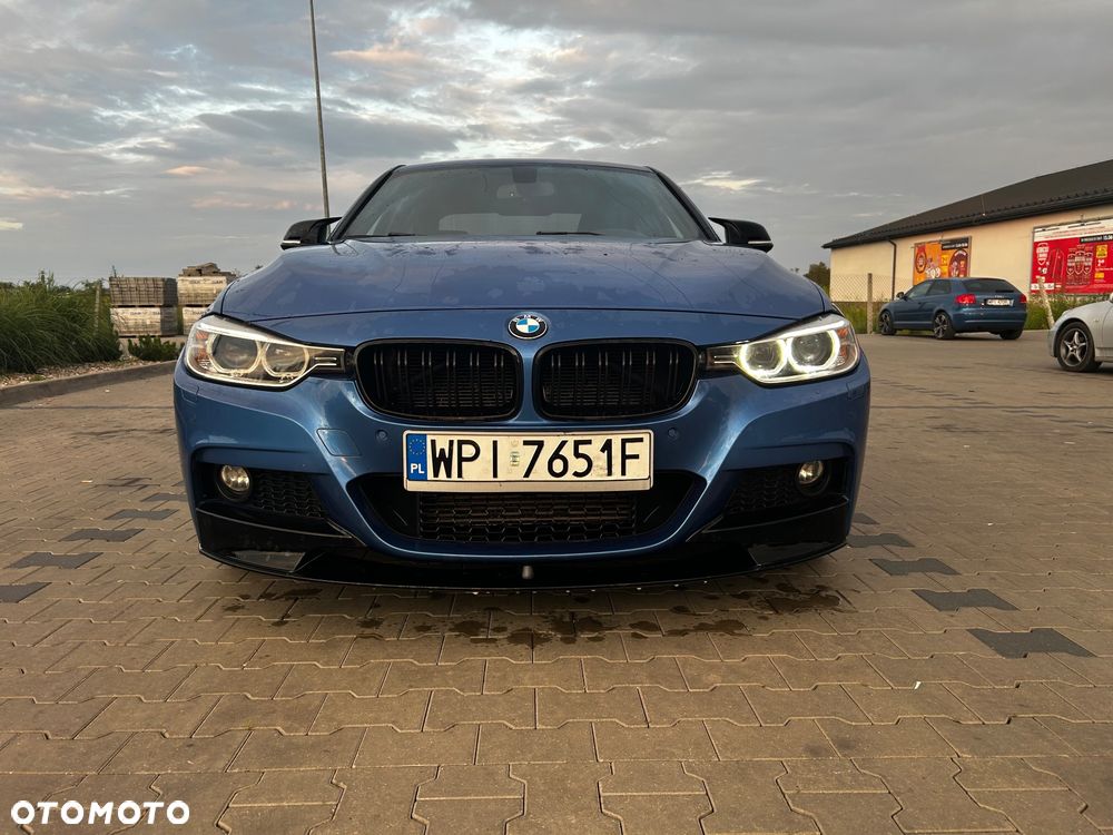 BMW Seria 3 320d xDrive - 1