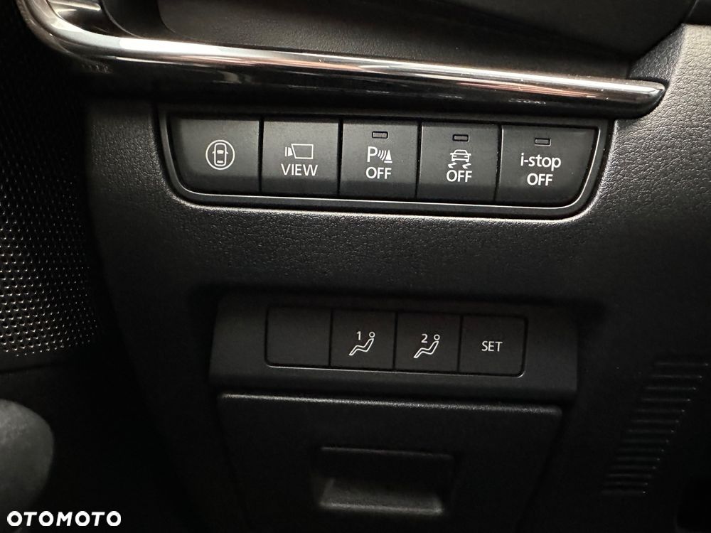 Mazda 3 SKYACTIV-G 2.0 M-Hybrid - 12