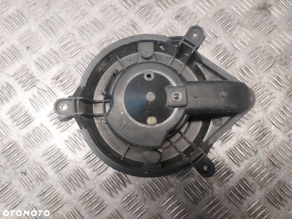 DMUCHAWA WENTYLATOR NAWIEWU OPEL MOVANO A 2.8 DTI 133974W - 2