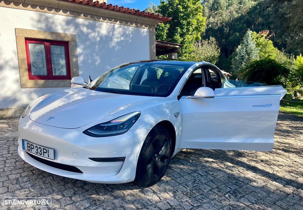 Tesla Model 3 Long Range AWD Dual Motor - 1
