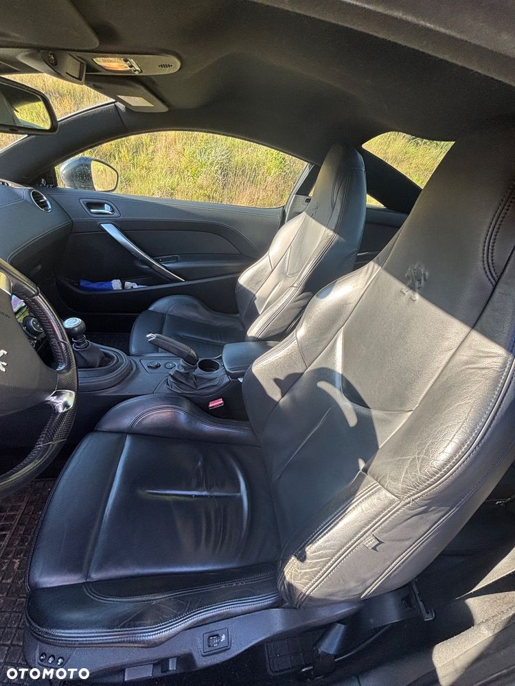 Peugeot RCZ 1.6 THP - 11