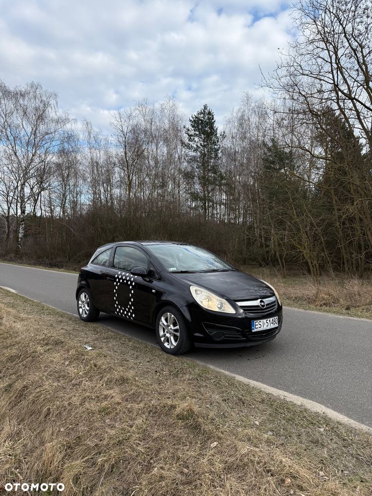 Opel Corsa 1.4 16V Cosmo - 7
