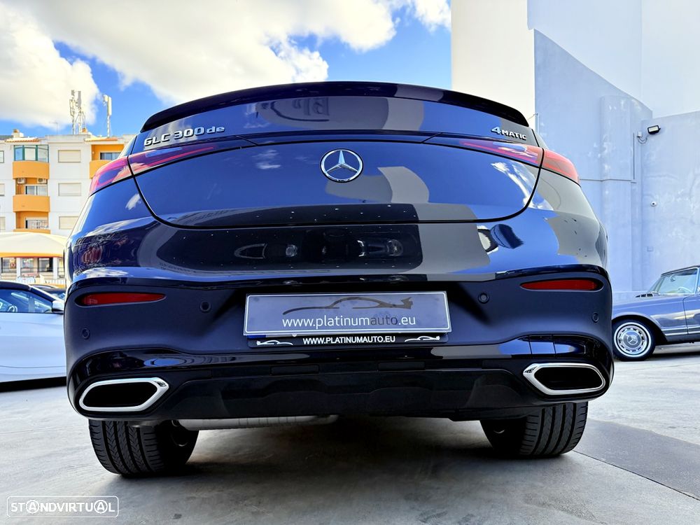 Mercedes-Benz GLC 300 de Coupe 4Matic - 57