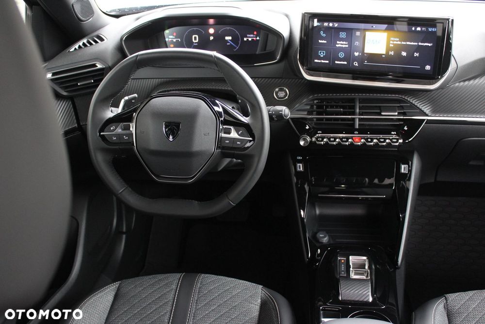 Peugeot 2008 - 9