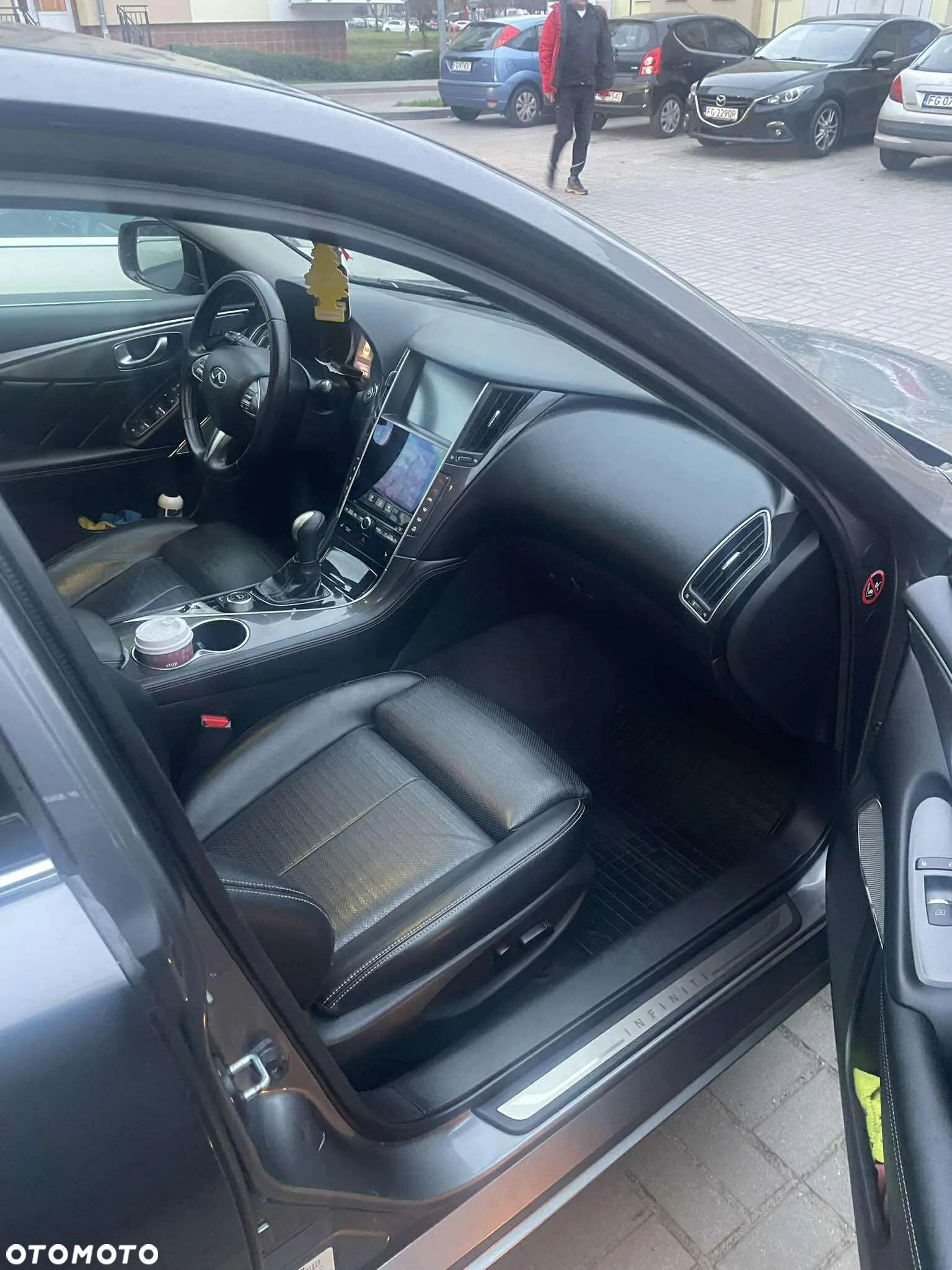 Infiniti Q50 2.2d - 16